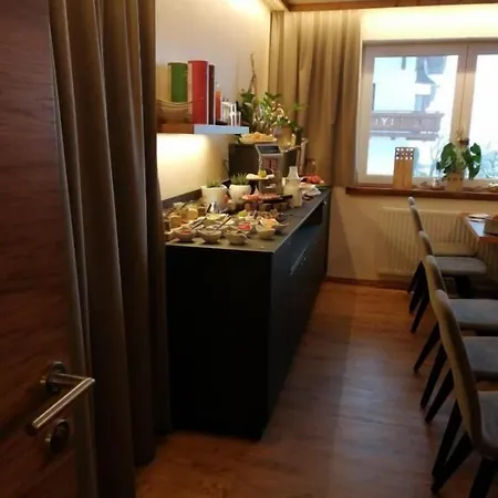 Daire Alpen-appartements Zuercher Kappl (Landeck)