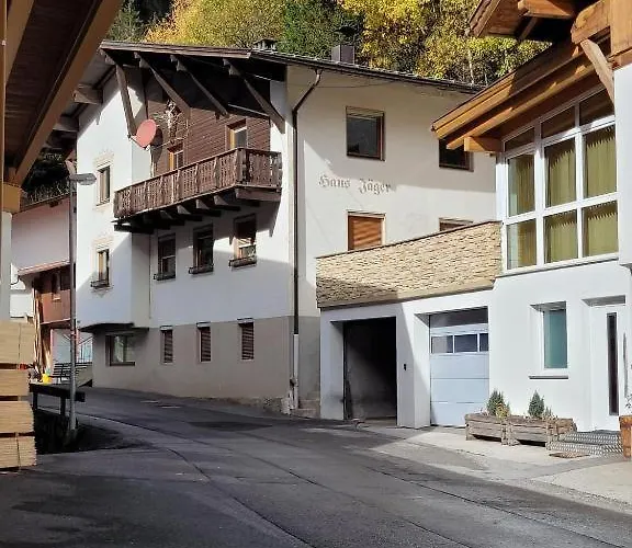 Alpen-appartements Zuercher 카플