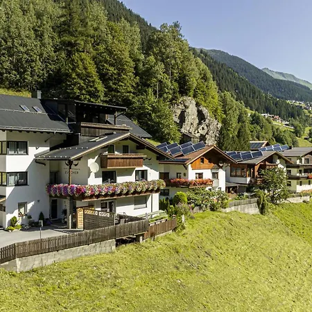Alpen-appartements Zuercher * Kappl (Landeck)