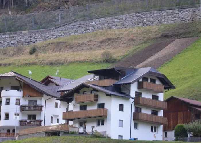 Daire Alpen-appartements Zuercher Kappl (Landeck)